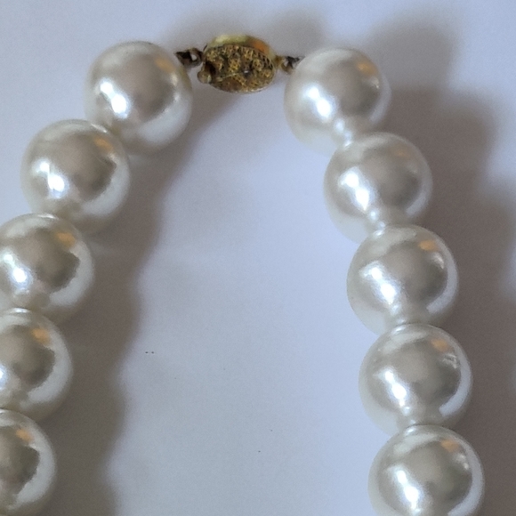 🇨🇦 Vintage oversized faux pearls necklace - Picture 12 of 12